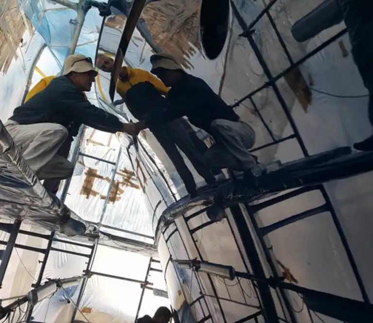 Υδροβολές – Αμμοβολές Πλοίων: Αποκατάσταση και Συντήρηση Επιφανειών